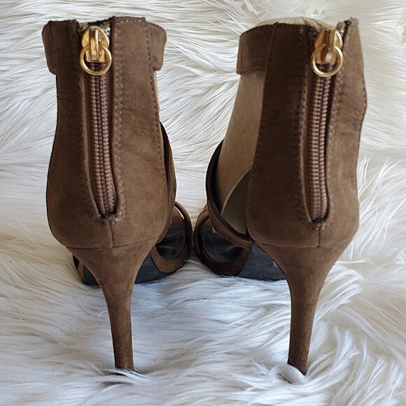 Charlotte Russe Janelle Women's Browne Caged Suede Sandal SZ 8 - Picture 6 of 14